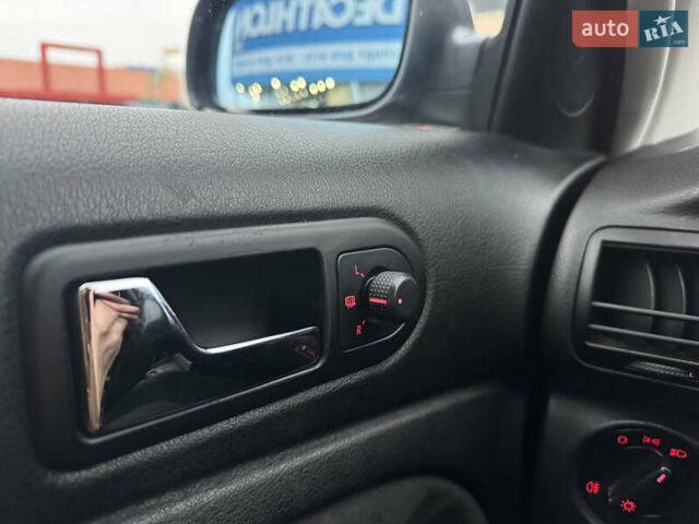 Серый Фольксваген Пассат, объемом двигателя 2 л и пробегом 254 тыс. км за 3990 $, фото 17 на Automoto.ua