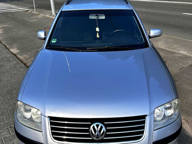 Сірий Фольксваген Пассат, об'ємом двигуна 1.6 л та пробігом 342 тис. км за 4200 $, фото 3 на Automoto.ua