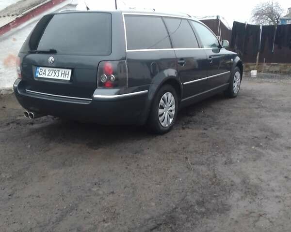 Серый Фольксваген Пассат, объемом двигателя 1.6 л и пробегом 250 тыс. км за 5050 $, фото 26 на Automoto.ua