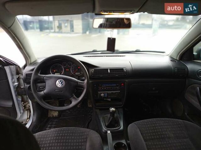 Сірий Фольксваген Пассат, об'ємом двигуна 1.9 л та пробігом 472 тис. км за 2999 $, фото 9 на Automoto.ua