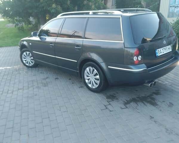 Серый Фольксваген Пассат, объемом двигателя 1.6 л и пробегом 250 тыс. км за 5050 $, фото 6 на Automoto.ua