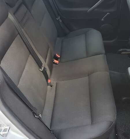 Сірий Фольксваген Пассат, об'ємом двигуна 1.6 л та пробігом 220 тис. км за 4400 $, фото 8 на Automoto.ua