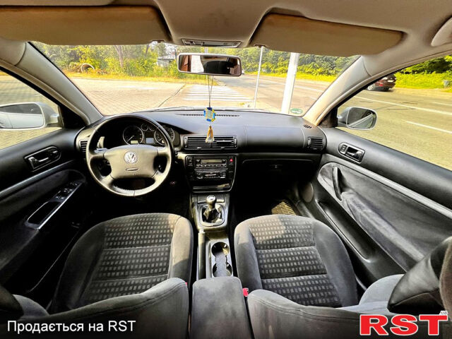 Сірий Фольксваген Пассат, об'ємом двигуна 1.6 л та пробігом 342 тис. км за 4200 $, фото 11 на Automoto.ua