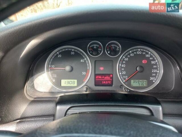 Серый Фольксваген Пассат, объемом двигателя 1.9 л и пробегом 360 тыс. км за 5000 $, фото 13 на Automoto.ua