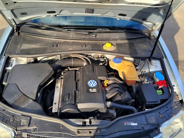 Сірий Фольксваген Пассат, об'ємом двигуна 1.6 л та пробігом 292 тис. км за 3499 $, фото 9 на Automoto.ua