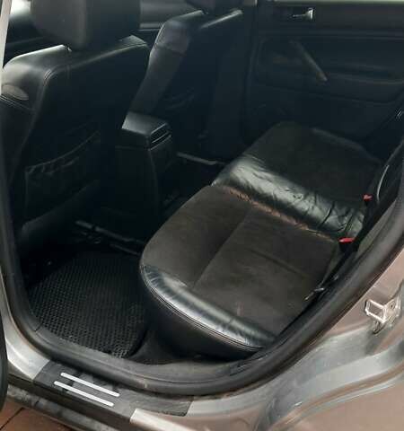 Серый Фольксваген Пассат, объемом двигателя 1.9 л и пробегом 390 тыс. км за 5000 $, фото 7 на Automoto.ua