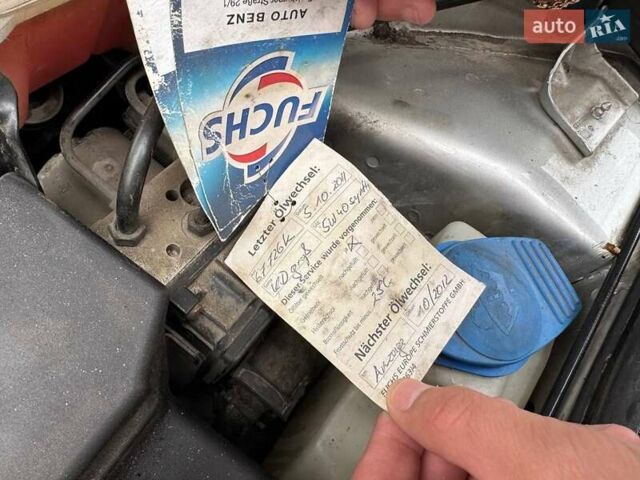 Сірий Фольксваген Пассат, об'ємом двигуна 1.6 л та пробігом 258 тис. км за 4450 $, фото 32 на Automoto.ua