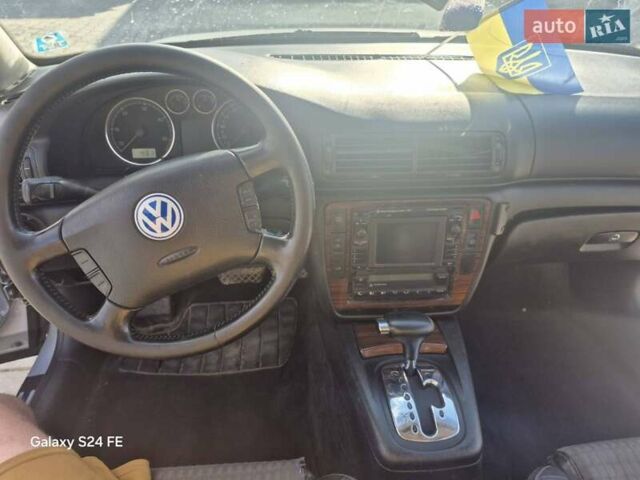 Сірий Фольксваген Пассат, об'ємом двигуна 2.5 л та пробігом 111 тис. км за 3800 $, фото 6 на Automoto.ua