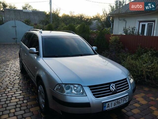 Сірий Фольксваген Пассат, об'ємом двигуна 1.6 л та пробігом 278 тис. км за 4250 $, фото 24 на Automoto.ua