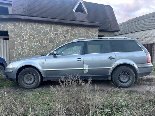 Серый Фольксваген Пассат, объемом двигателя 1.9 л и пробегом 317 тыс. км за 2362 $, фото 3 на Automoto.ua