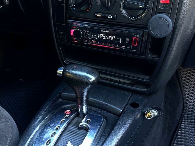 Серый Фольксваген Пассат, объемом двигателя 1.9 л и пробегом 270 тыс. км за 3900 $, фото 8 на Automoto.ua