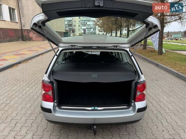 Сірий Фольксваген Пассат, об'ємом двигуна 1.6 л та пробігом 258 тис. км за 4450 $, фото 36 на Automoto.ua