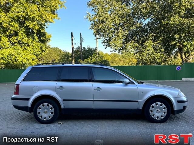 Серый Фольксваген Пассат, объемом двигателя 1.9 л и пробегом 270 тыс. км за 3900 $, фото 2 на Automoto.ua