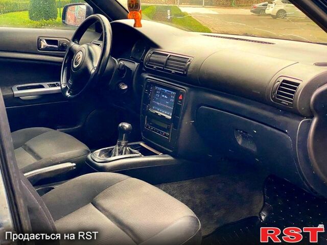 Серый Фольксваген Пассат, объемом двигателя 1.9 л и пробегом 250 тыс. км за 2750 $, фото 6 на Automoto.ua