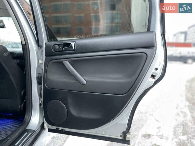 Сірий Фольксваген Пассат, об'ємом двигуна 1.9 л та пробігом 307 тис. км за 4050 $, фото 16 на Automoto.ua