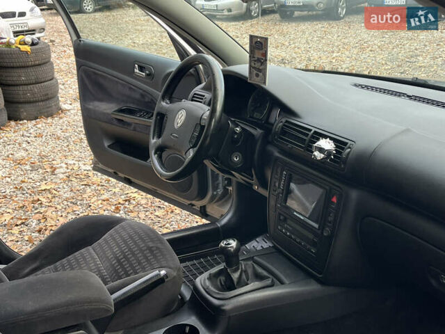 Сірий Фольксваген Пассат, об'ємом двигуна 1.78 л та пробігом 215 тис. км за 5300 $, фото 19 на Automoto.ua