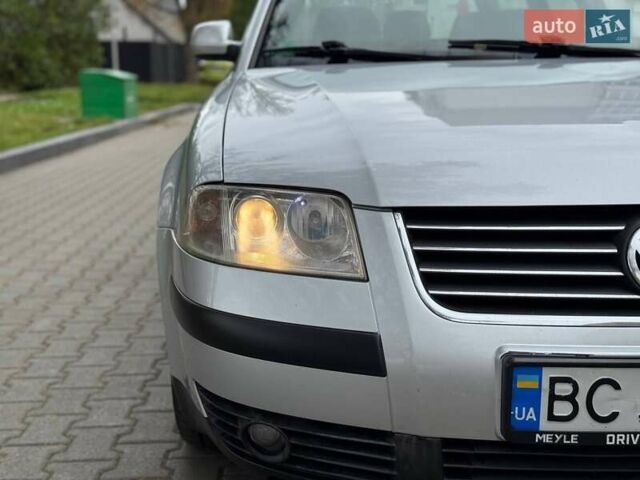 Сірий Фольксваген Пассат, об'ємом двигуна 1.6 л та пробігом 258 тис. км за 4450 $, фото 1 на Automoto.ua