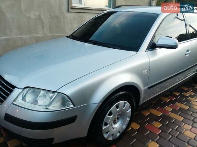 Сірий Фольксваген Пассат, об'ємом двигуна 1.6 л та пробігом 278 тис. км за 4250 $, фото 17 на Automoto.ua