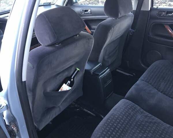 Серый Фольксваген Пассат, объемом двигателя 1.9 л и пробегом 400 тыс. км за 3900 $, фото 10 на Automoto.ua