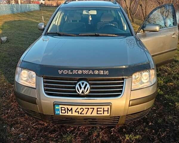 Серый Фольксваген Пассат, объемом двигателя 1.6 л и пробегом 300 тыс. км за 4800 $, фото 2 на Automoto.ua