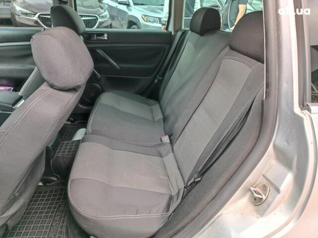 Серый Фольксваген Пассат, объемом двигателя 2 л и пробегом 299 тыс. км за 4690 $, фото 18 на Automoto.ua