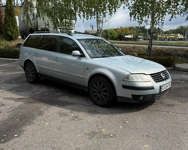 Серый Фольксваген Пассат, объемом двигателя 1.9 л и пробегом 300 тыс. км за 3800 $, фото 6 на Automoto.ua