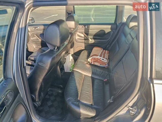 Серый Фольксваген Пассат, объемом двигателя 1.9 л и пробегом 386 тыс. км за 4900 $, фото 16 на Automoto.ua