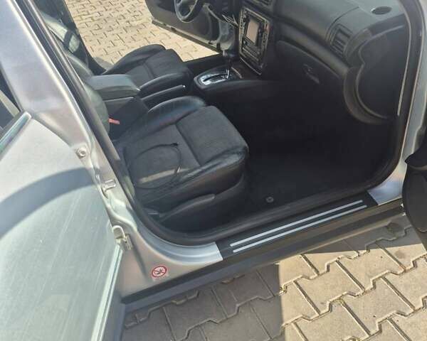 Сірий Фольксваген Пассат, об'ємом двигуна 2.5 л та пробігом 111 тис. км за 3800 $, фото 2 на Automoto.ua