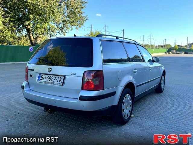 Серый Фольксваген Пассат, объемом двигателя 1.9 л и пробегом 270 тыс. км за 3900 $, фото 3 на Automoto.ua