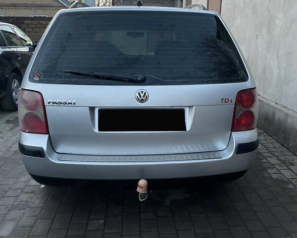 Серый Фольксваген Пассат, объемом двигателя 1.9 л и пробегом 395 тыс. км за 4600 $, фото 5 на Automoto.ua