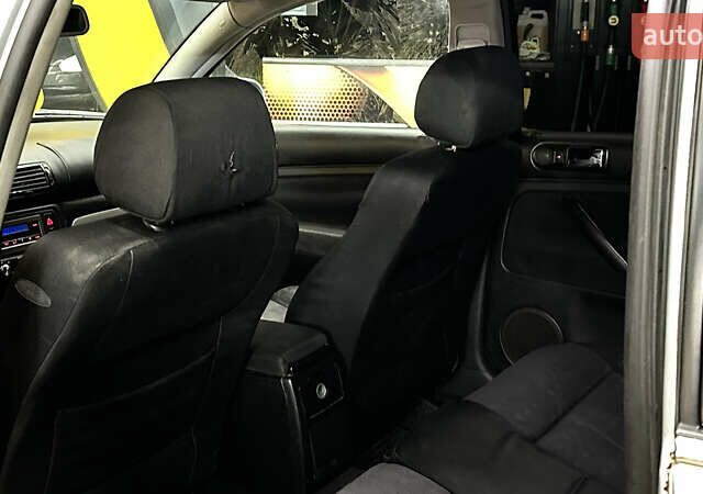 Серый Фольксваген Пассат, объемом двигателя 1.9 л и пробегом 461 тыс. км за 3500 $, фото 11 на Automoto.ua