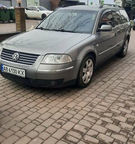 Серый Фольксваген Пассат, объемом двигателя 1.9 л и пробегом 390 тыс. км за 5000 $, фото 1 на Automoto.ua