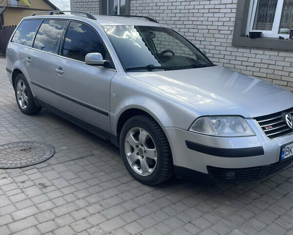 Серый Фольксваген Пассат, объемом двигателя 1.9 л и пробегом 395 тыс. км за 4600 $, фото 2 на Automoto.ua