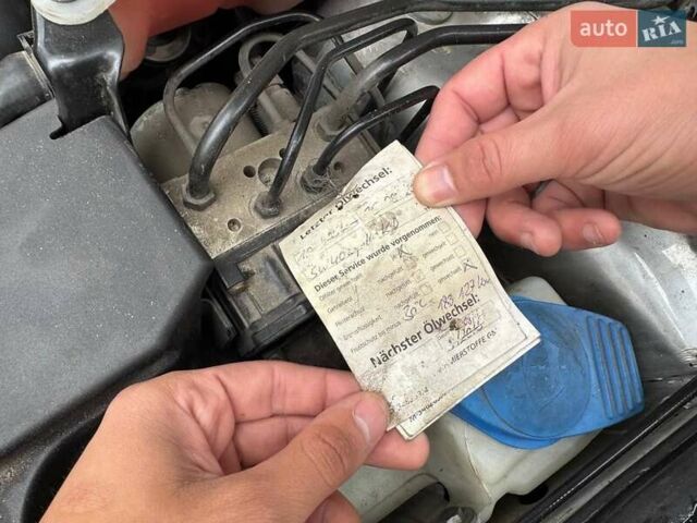 Сірий Фольксваген Пассат, об'ємом двигуна 1.6 л та пробігом 258 тис. км за 4450 $, фото 33 на Automoto.ua