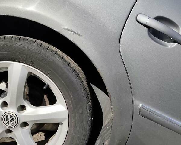 Серый Фольксваген Пассат, объемом двигателя 1.9 л и пробегом 413 тыс. км за 4500 $, фото 6 на Automoto.ua