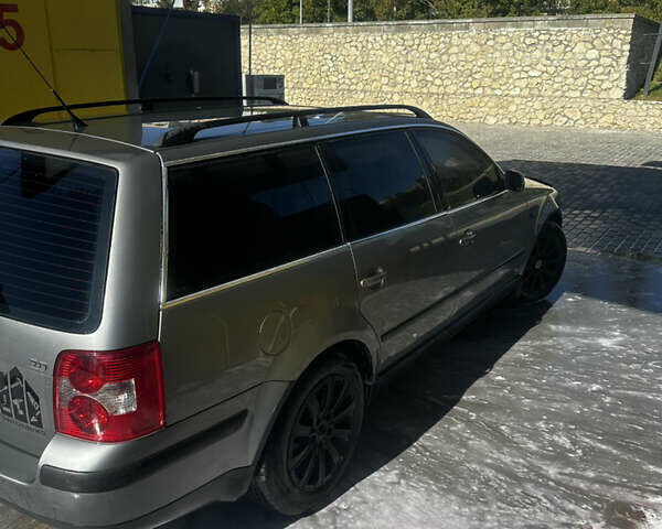 Сірий Фольксваген Пассат, об'ємом двигуна 1.98 л та пробігом 300 тис. км за 4300 $, фото 5 на Automoto.ua