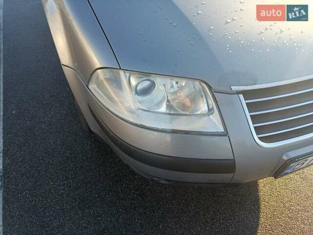 Серый Фольксваген Пассат, объемом двигателя 1.9 л и пробегом 386 тыс. км за 4900 $, фото 6 на Automoto.ua