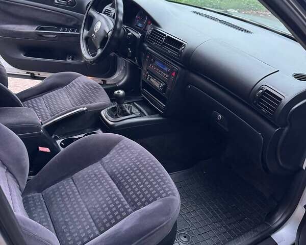 Серый Фольксваген Пассат, объемом двигателя 1.9 л и пробегом 320 тыс. км за 3300 $, фото 9 на Automoto.ua