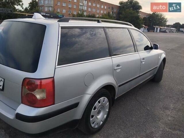 Сірий Фольксваген Пассат, об'ємом двигуна 1.6 л та пробігом 278 тис. км за 4250 $, фото 2 на Automoto.ua