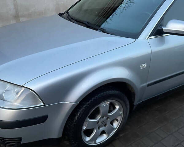 Серый Фольксваген Пассат, объемом двигателя 1.9 л и пробегом 392 тыс. км за 4600 $, фото 7 на Automoto.ua