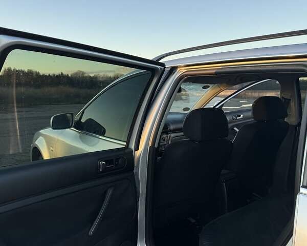 Серый Фольксваген Пассат, объемом двигателя 1.9 л и пробегом 305 тыс. км за 4600 $, фото 15 на Automoto.ua