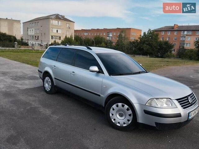 Сірий Фольксваген Пассат, об'ємом двигуна 1.6 л та пробігом 278 тис. км за 4250 $, фото 5 на Automoto.ua