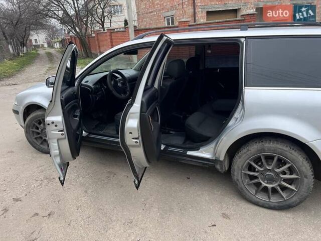 Серый Фольксваген Пассат, объемом двигателя 1.9 л и пробегом 393 тыс. км за 3900 $, фото 12 на Automoto.ua