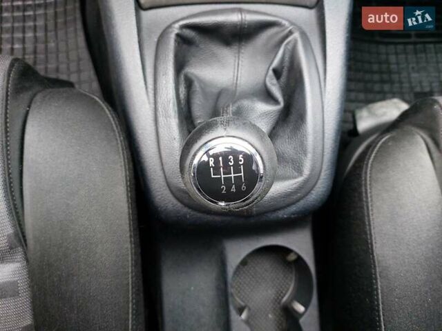 Серый Фольксваген Пассат, объемом двигателя 1.9 л и пробегом 450 тыс. км за 3950 $, фото 23 на Automoto.ua