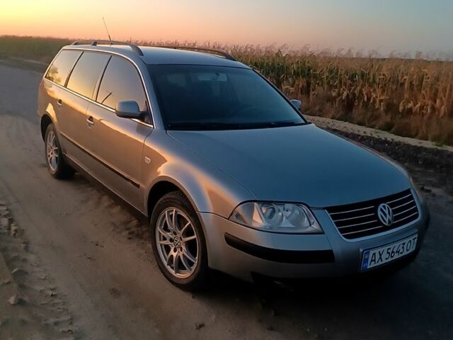 Серый Фольксваген Пассат, объемом двигателя 1.9 л и пробегом 290 тыс. км за 4400 $, фото 1 на Automoto.ua