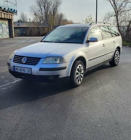 Сірий Фольксваген Пассат, об'ємом двигуна 1.9 л та пробігом 265 тис. км за 4500 $, фото 2 на Automoto.ua