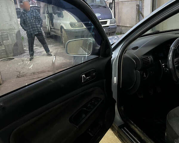 Сірий Фольксваген Пассат, об'ємом двигуна 1.9 л та пробігом 285 тис. км за 3500 $, фото 4 на Automoto.ua