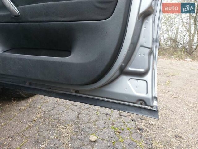 Серый Фольксваген Пассат, объемом двигателя 1.9 л и пробегом 450 тыс. км за 3950 $, фото 34 на Automoto.ua