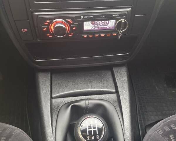 Серый Фольксваген Пассат, объемом двигателя 2 л и пробегом 247 тыс. км за 4299 $, фото 17 на Automoto.ua