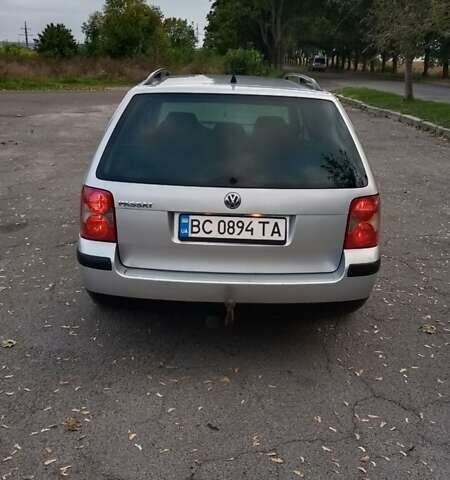 Серый Фольксваген Пассат, объемом двигателя 1.6 л и пробегом 271 тыс. км за 3599 $, фото 5 на Automoto.ua